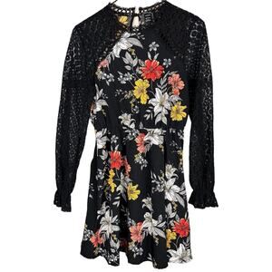 Fairygoth Short Mini Dress Sz 4 Floral Lace Crocheted Feminine Whimsigoth Twee